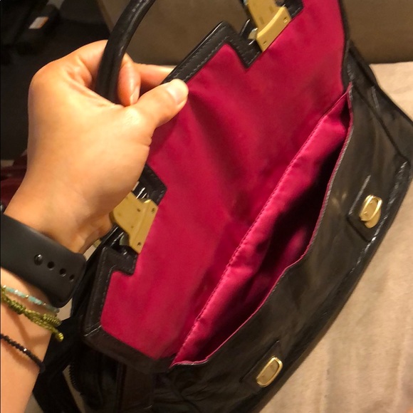 🎉🥳 HP!! Coach poppy satchel bag black with pink lining - Picture 16 of 16